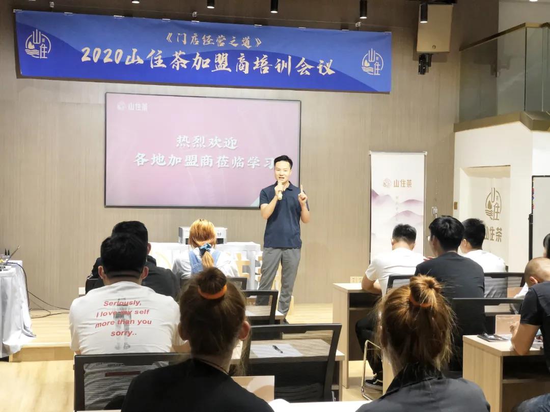 微信图片_20201114170015.jpg 微信图片_20201114170015.jpg