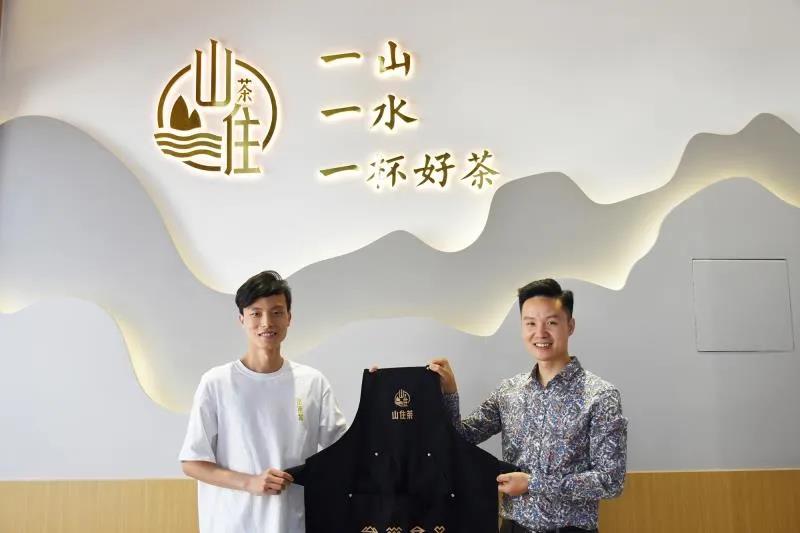 微信图片_20201117152607.jpg 微信图片_20201117152607.jpg