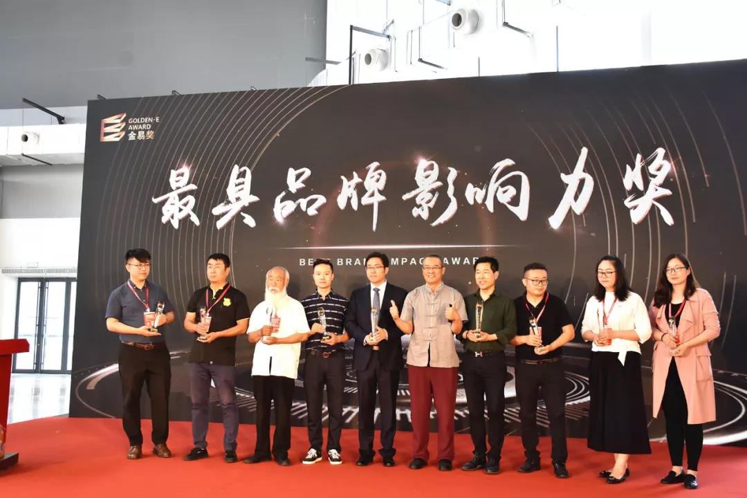 微信图片_20201128110238.jpg 微信图片_20201128110238.jpg